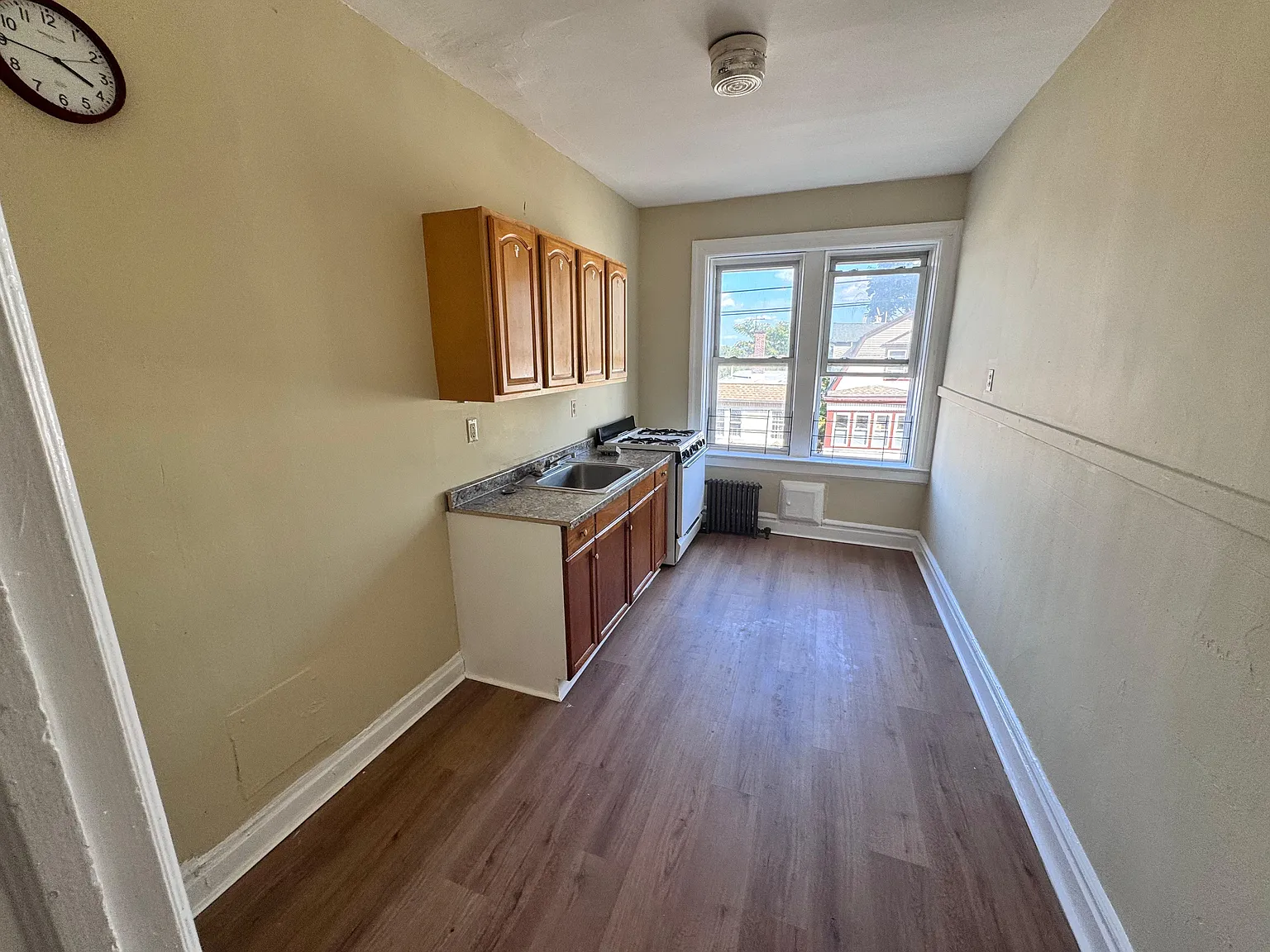 2 bed, 1500 sqft, $1,750 — Photo 4
