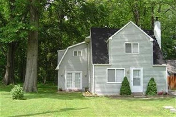 1st image of 40786 Carlisle Ave