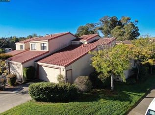 2 Aquamarine Ct, Hercules, CA
