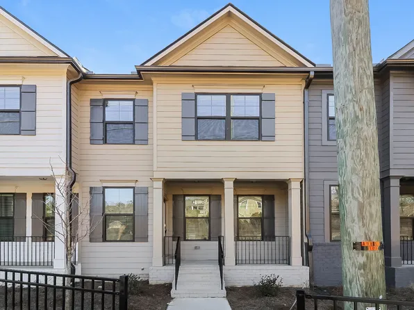 552 Elliston Pl, Ball Ground, GA