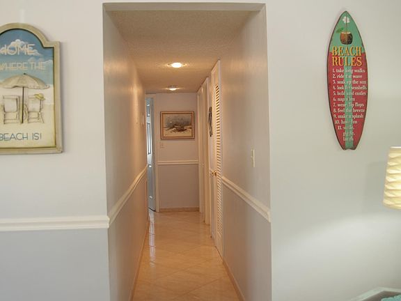 5th image of 4556 Poinciana St