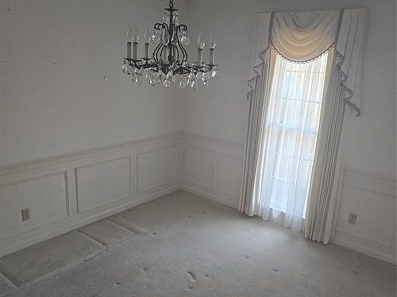 2nd image of 331 Seminole Dr