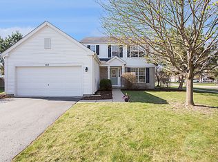 662 Sumac Dr, Aurora, IL 60506