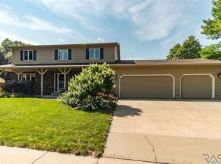 4601 S Blaine Ave, Sioux Falls, SD 57103