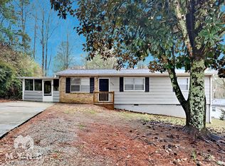 7113 Willowgreen Ct SW, Covington, GA 30014