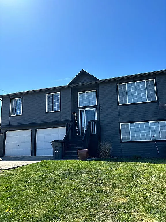 14801 Douglas Rd photo 1