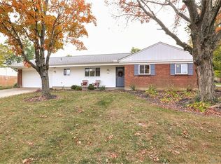 1200 Benfield Dr, Kettering, OH 45429