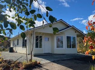 9657 Swasey Dr, Redding, CA 96001