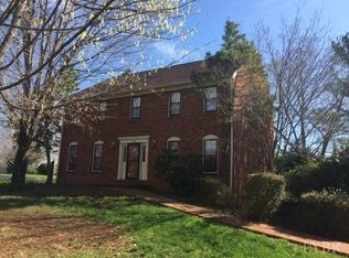 106 Quail Ridge Dr, Forest, VA 24551