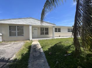 10005 SW 214th St, Cutler Bay, FL 33189