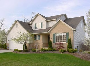 873 Crestmoor Dr, Oxford, MI 48371