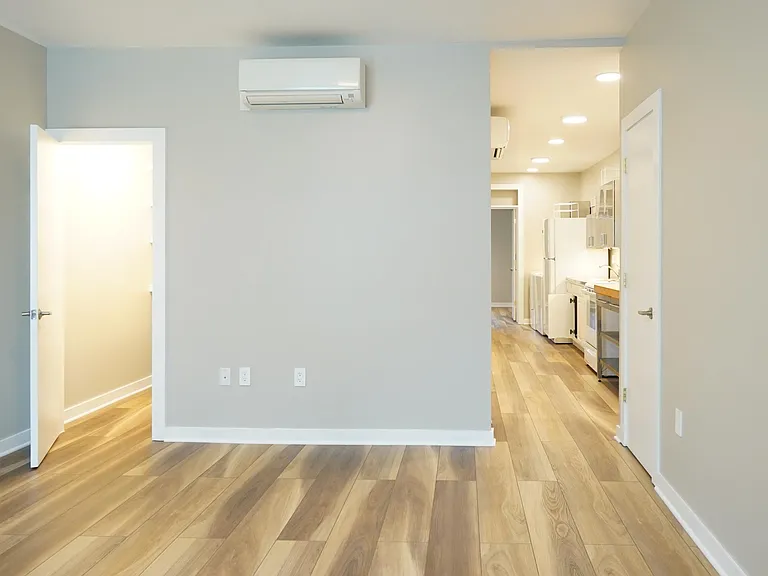 1908 Constitution Ave NE #1 — Photo 1