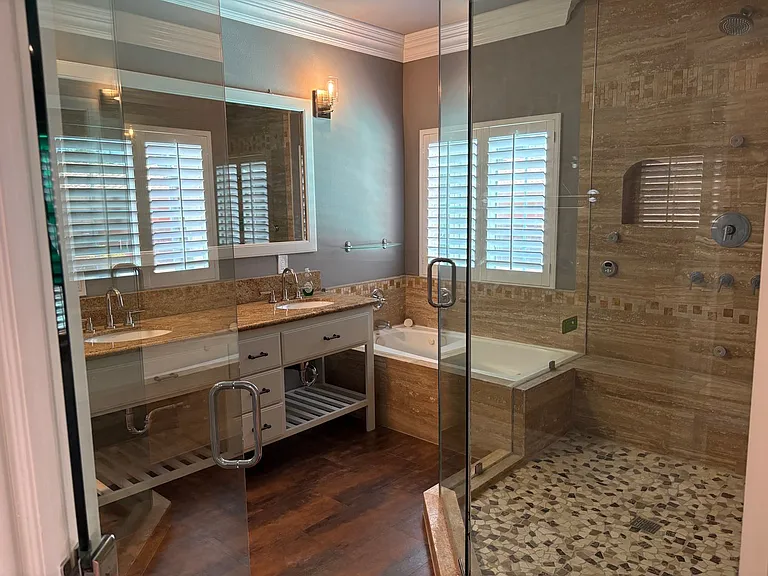 12859 Fenton Ave — Photo 35
