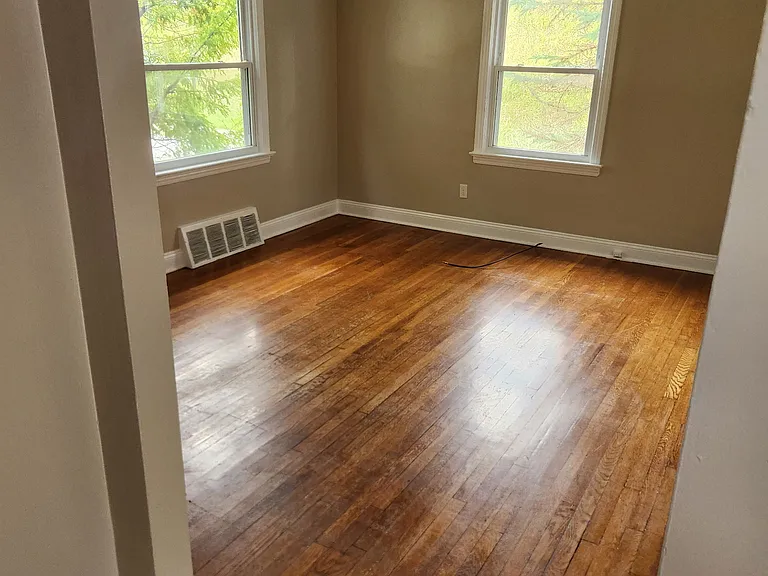 23717 E Oakland Rd — Photo 23