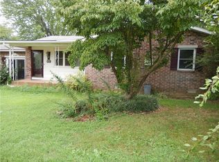 13839 Meacham Rd, Prairie Grove, AR 72753