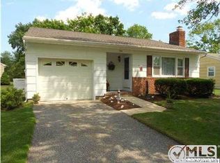 106 Eton Ct, Toms River, NJ