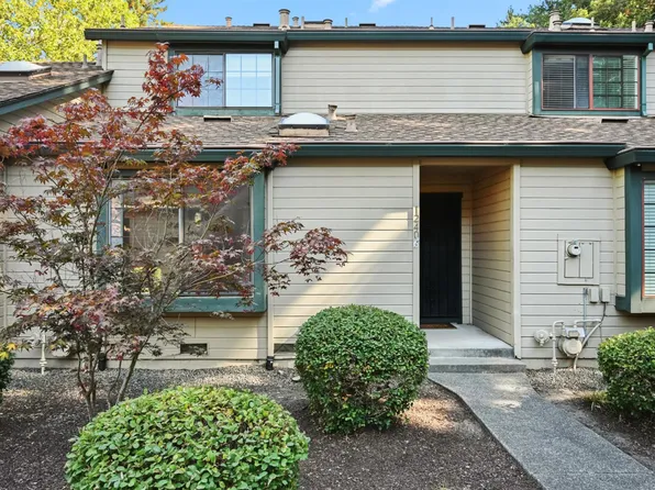 1240 North Street, Santa Rosa, CA 95404