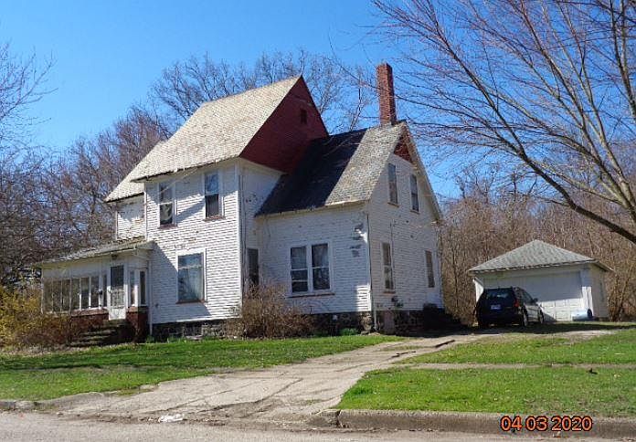 2nd image of 5511 Fort Ave