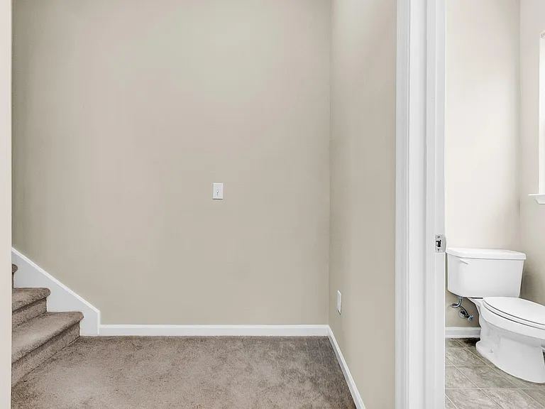4668 Palm View Cir — Photo 10