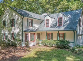 1610 Branch Valley Dr, Roswell, GA 30076