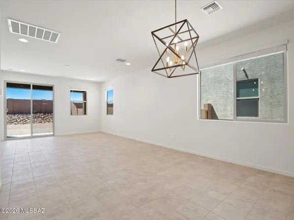 5184 W Bowen House Rd, Tucson, AZ 85757