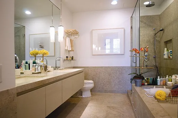 Rented by Douglas Elliman | media 20