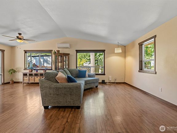 4th image of 44303 Pine Road