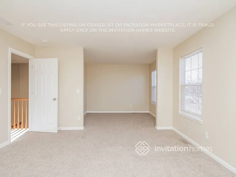 353 Richmond Dr — Photo 9