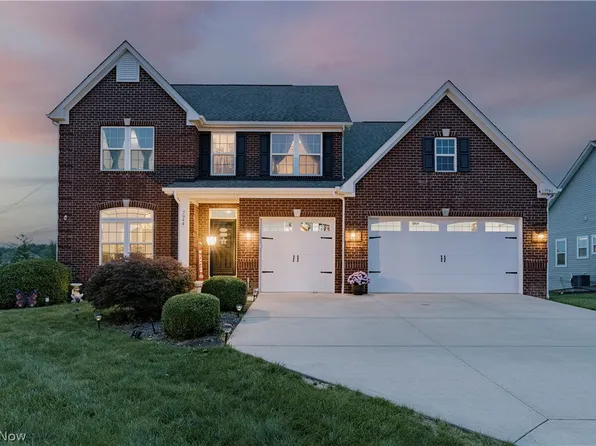 7944 Megan Meadow Dr, Hudson, OH 44236