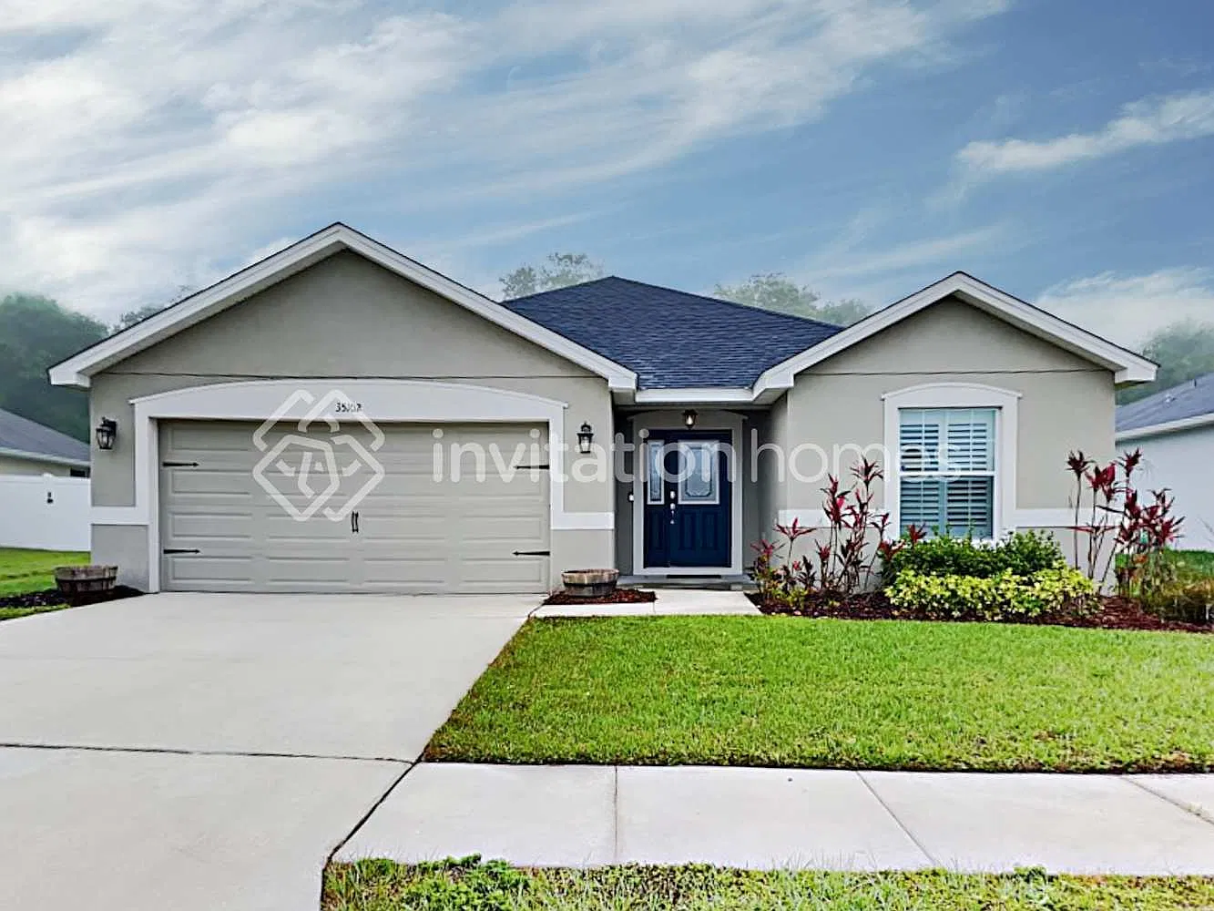 35102 Long Island Ct Zephyrhills, FL 33541 — Photo 1