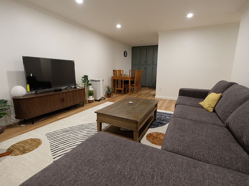 1st image of 1730 Halford Ave APT 256