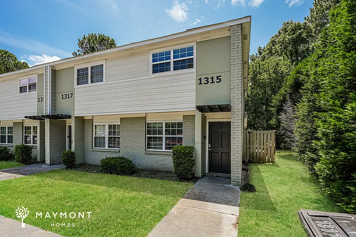 1315 Mathis Ferry Rd — Photo 1