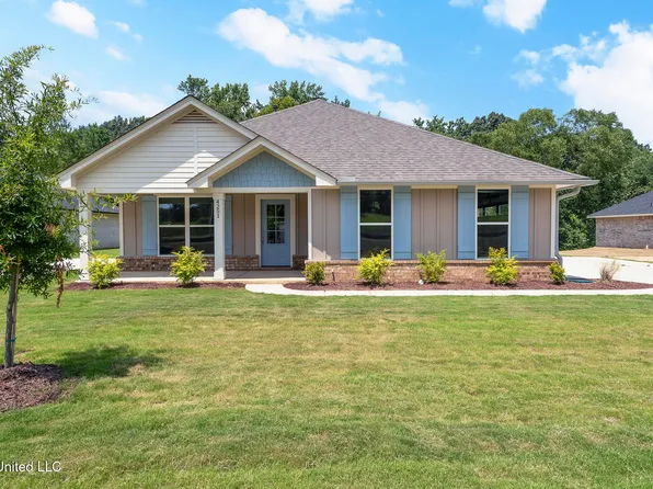 4251 W Olivia Cir, Olive Branch, MS 38654