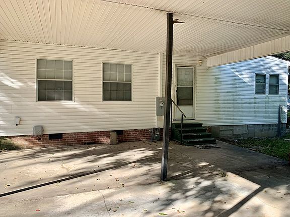 4th image of 713 Poplar Dr