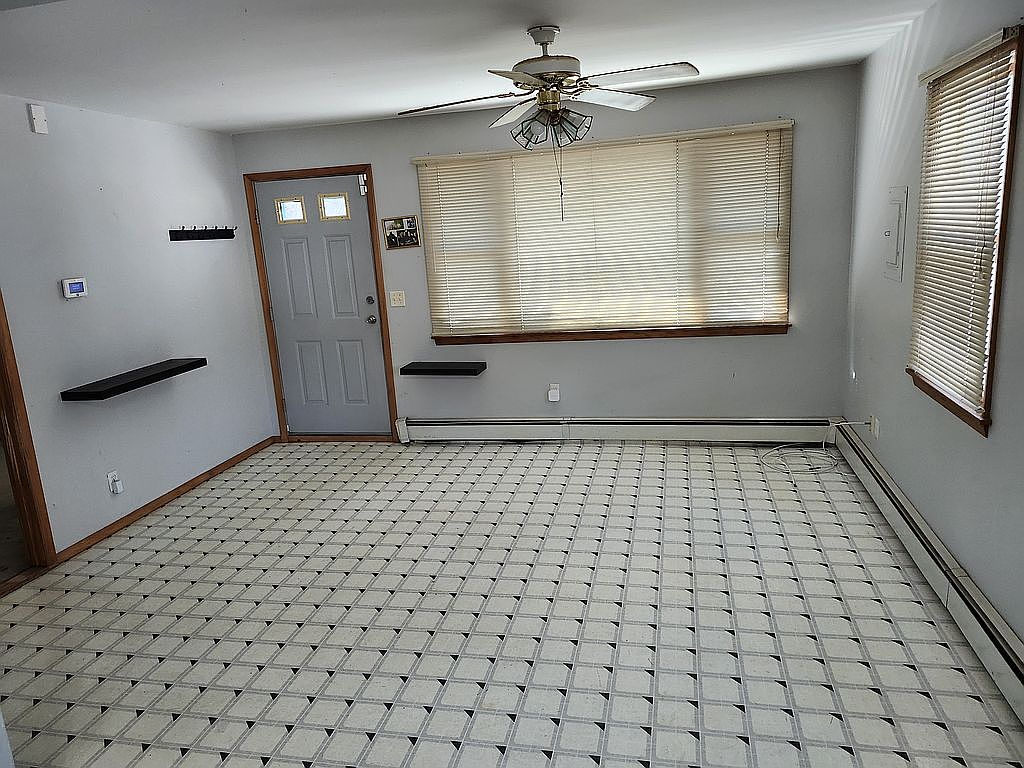 19 Woodcut Dr, Mastic Beach, NY 11951 Zillow