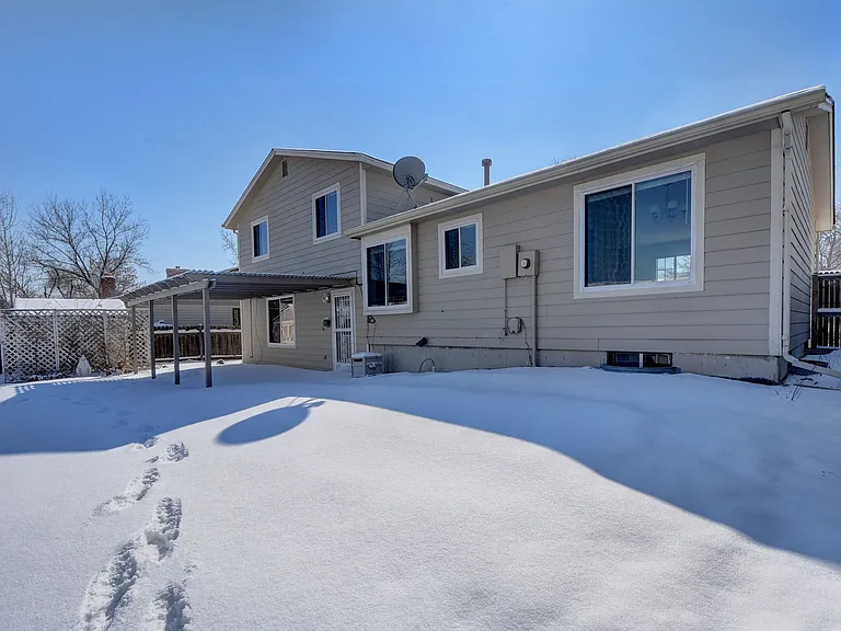 2541 W 105th Pl — Photo 6
