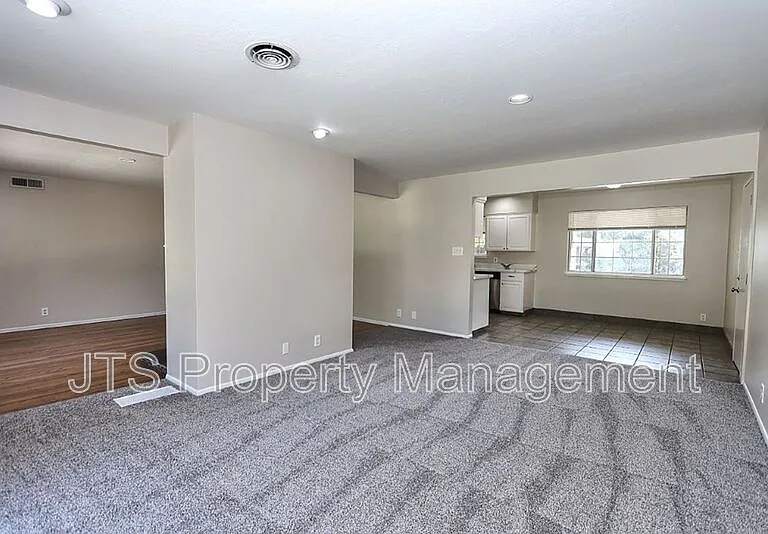 6565 S Land Park Dr — Photo 18