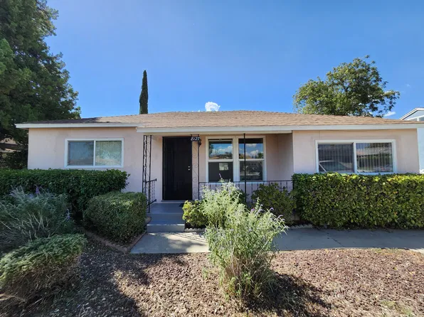 8127 Gentry Ave, North Hollywood, CA 91605