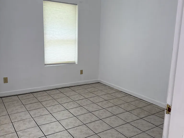 11 Wakefield Pl #11 — Photo 7