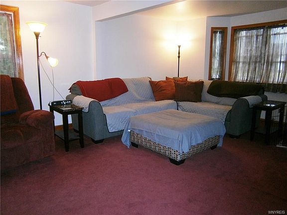 5th image of 130 Beale Ave