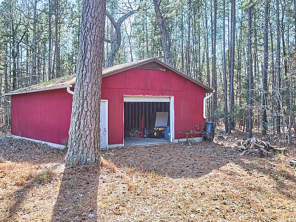 3rd image of 2864 Hewett Ln