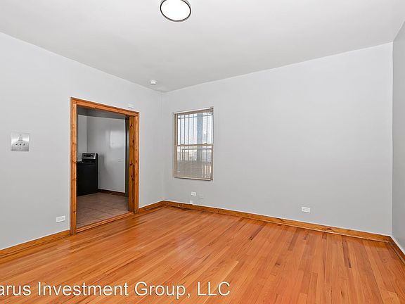 4th image of 6046 S Fairfield Ave #2B