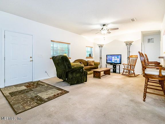 3rd image of 7038 Hardenbrook Ln #12