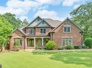 210 Rosewood Cir, Hartwell, GA 30643