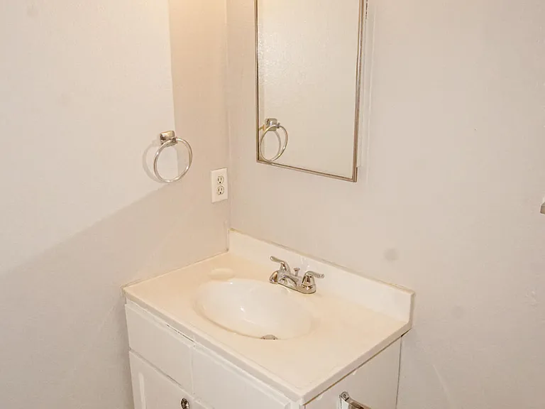 11024 Sunshine Ct — Photo 15