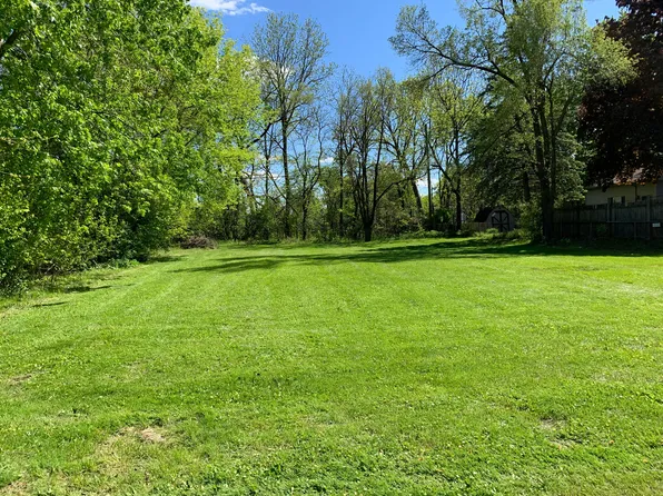 1240 Davis St, Ypsilanti, MI 48198