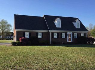 3206 Dexter Cir, Kinston, NC 28504