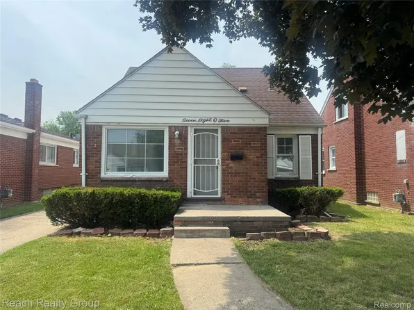 7805 Warwick St, Detroit, MI 48228