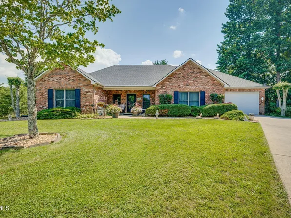 9 Larchmont Ln, Johnson City, TN 37604