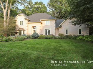 19625 Sweetwater Curv, Shorewood, MN 55331